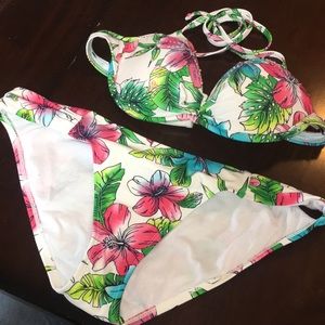 Mudd 2-piece swim suit